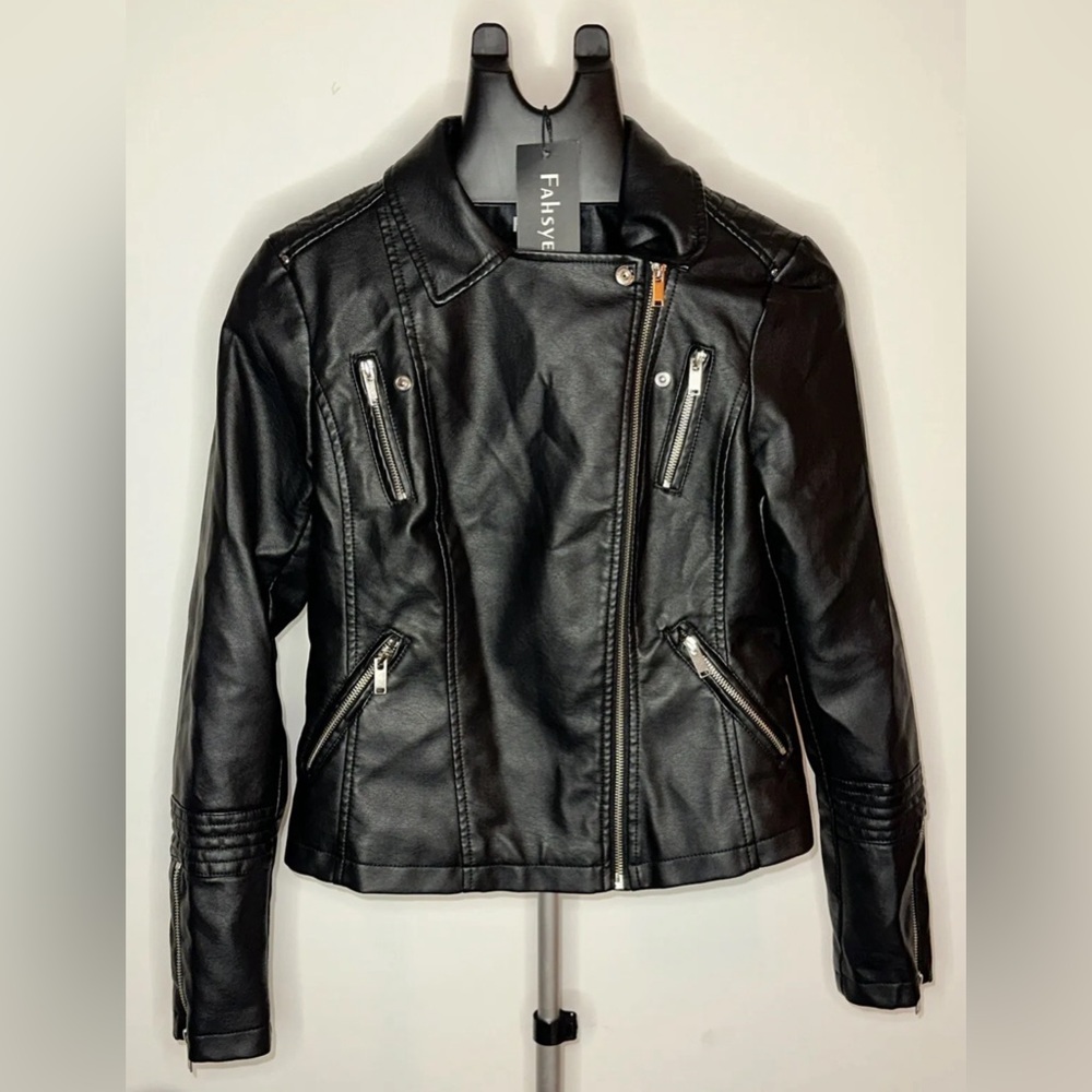 Ladies Jacket Size Small